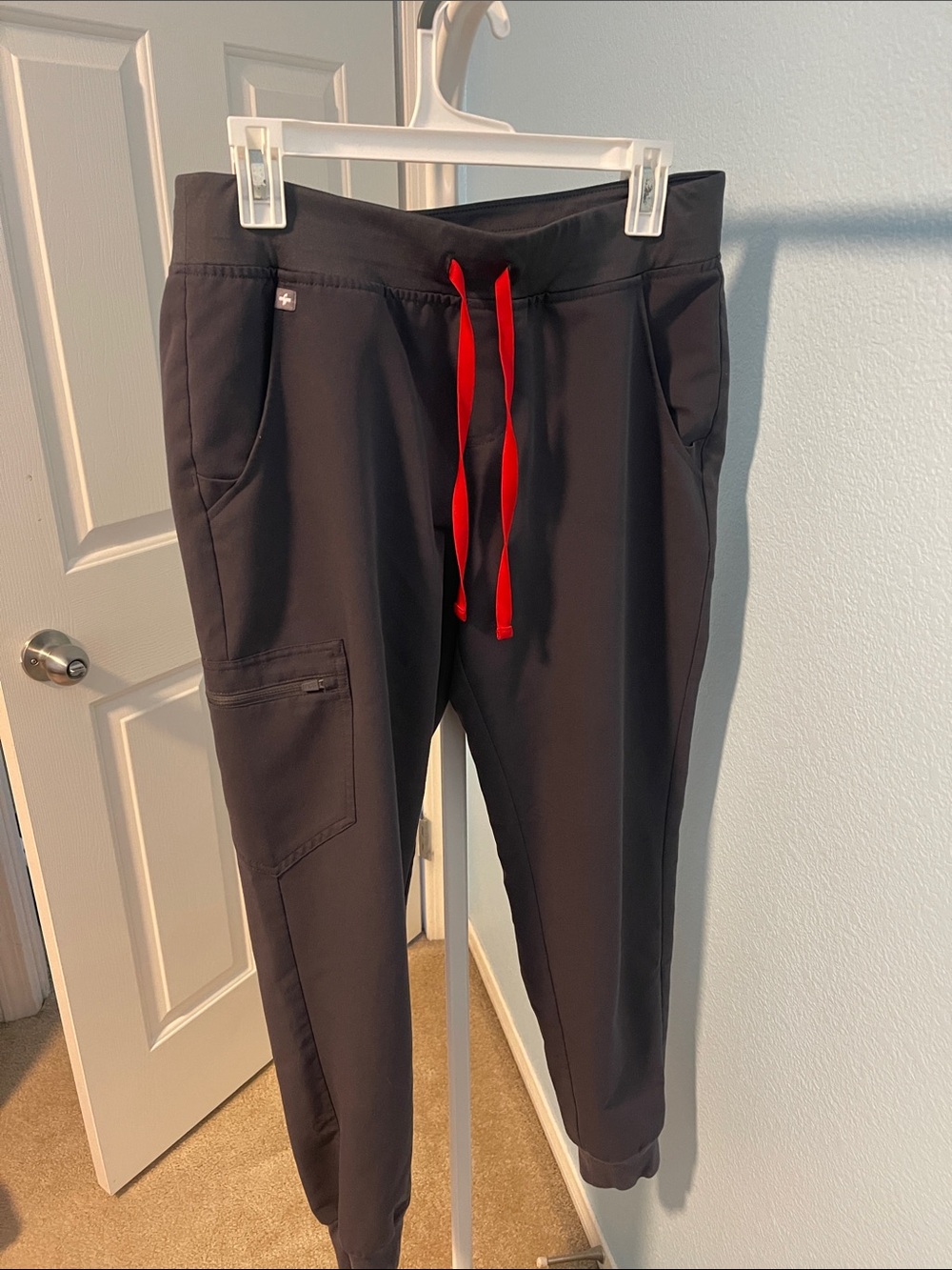 FIGS Zamora Jogger Scrub- Size M